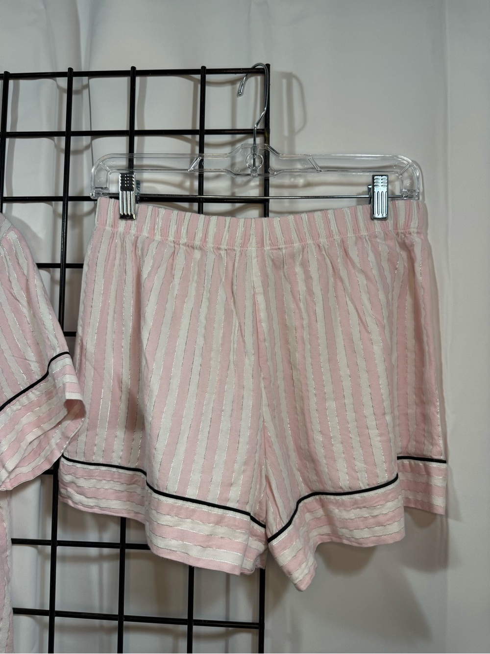 Victorias Secret Pink Stripe Short Pajama Set with Black Trim - Picture 8 of 10